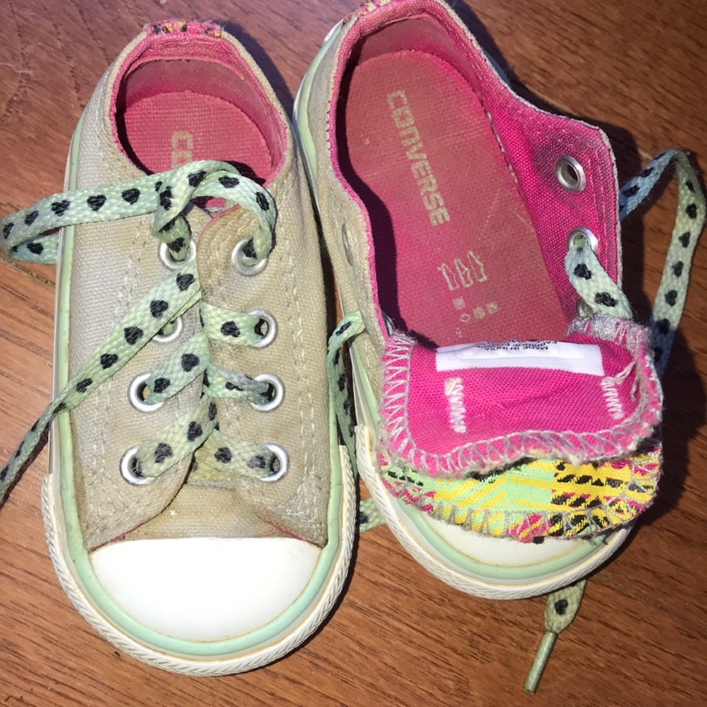 Gray and Mint Heart Converse! 🥰
